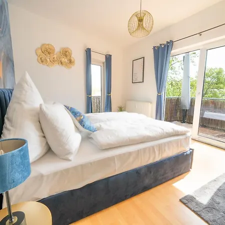 Apartment Penthouse-suite Near Giessen