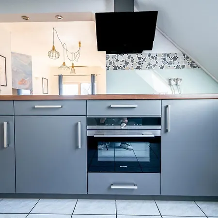 Penthouse-suite Near Apartament Gießen