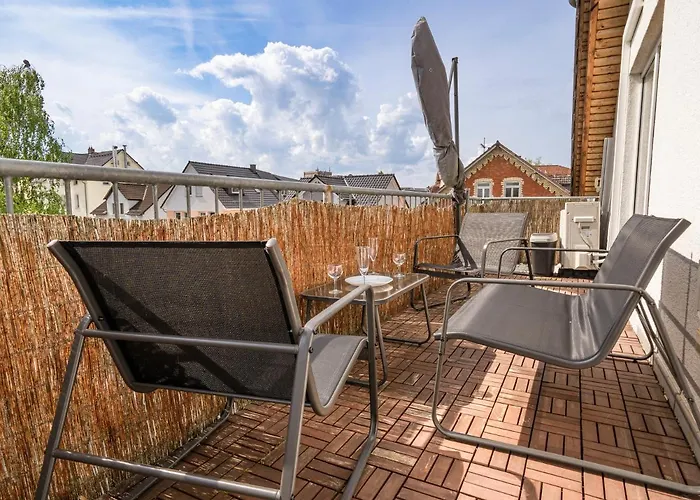 Penthouse-suite Near Apartment